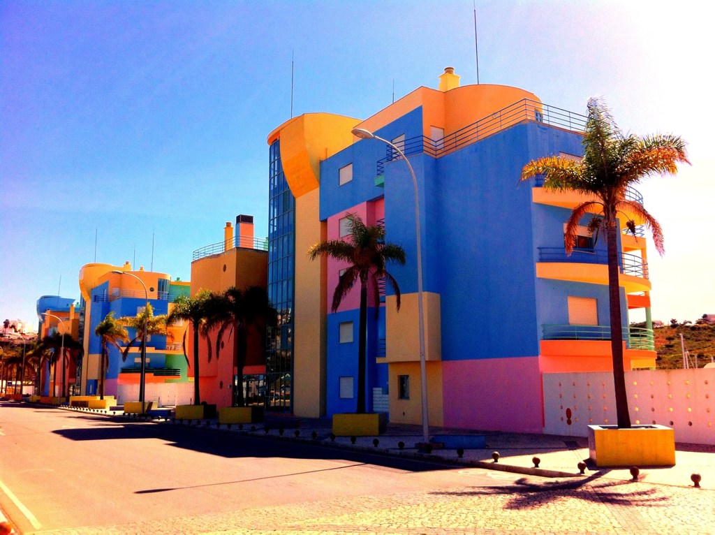 Technicolor City, Albufeira